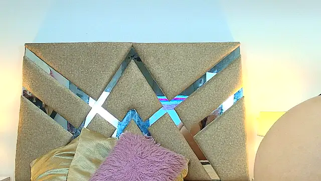 IsabellMendez  online show from 11/23/25, 03:33