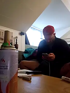 eltoulou online show from 02/21/26, 06:59