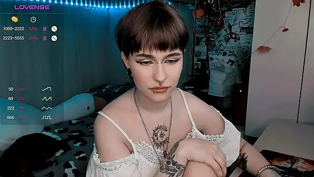 Snapshot of say_mary chatting on 02/23/25, 12:05 say mary online show from 02/23/25, 12:05