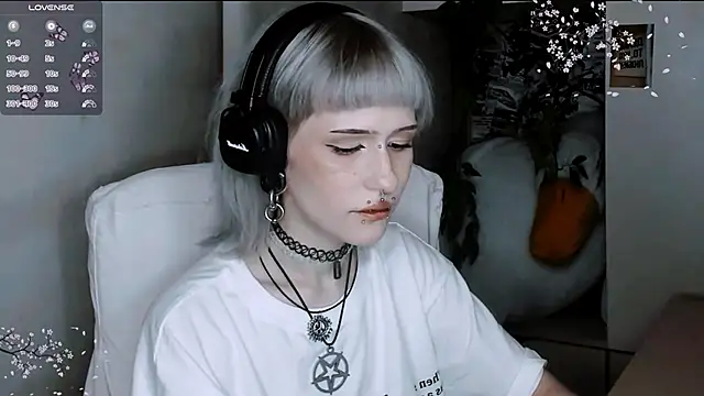 say mary online show from 11/04/25, 05:39