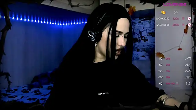 Snapshot of say_mary chatting on 12/14/24, 08:29 say mary online show from 12/14/24, 08:29