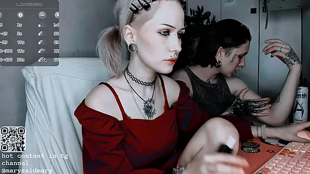 Snapshot of say_mary chatting on 10/02/25, 10:13 say mary online show from 10/02/25, 10:13