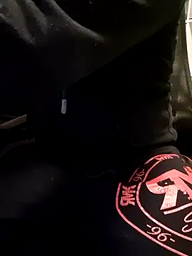 Snapshot of Picknick84 chatting on 01/07/25, 07:28 Picknick84 online show from 01/07/25, 07:28