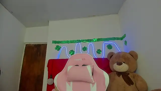 misticasexy online show from 04/22/26, 09:43