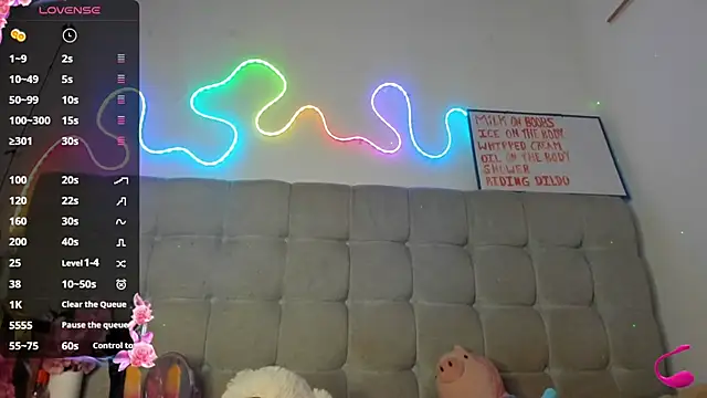 Snapshot of misticasexy chatting on 10/16/25, 01:14 misticasexy online show from 10/16/25, 01:14