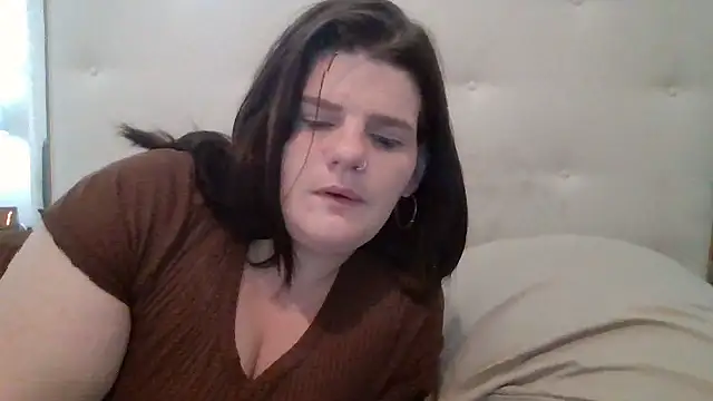 Snapshot of BeckiTooSweet chatting on 10/01/25, 10:46 BeckiTooSweet online show from 10/01/25, 10:46