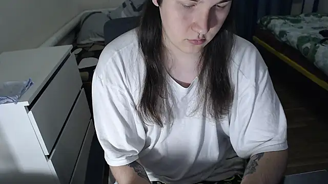 EvaMiron online show from 09/28/25, 11:28