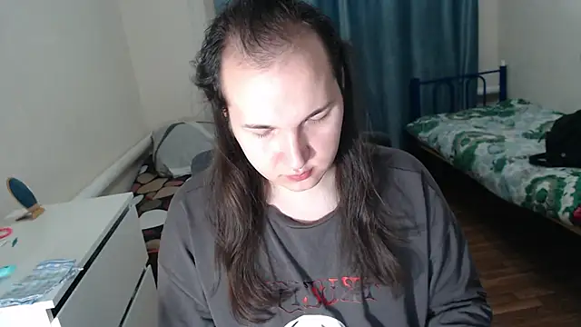 EvaMiron online show from 12/15/25, 03:12