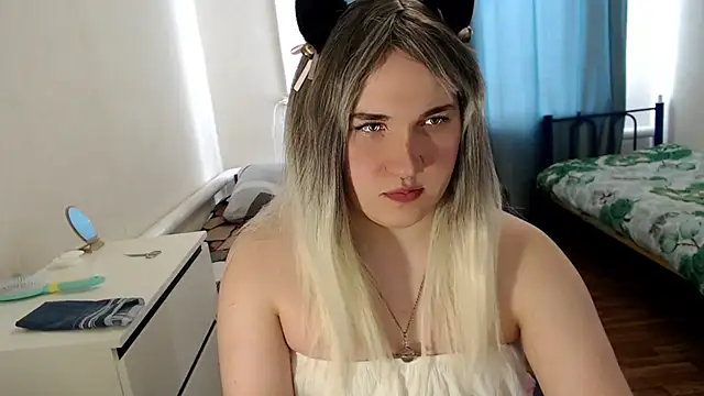 EvaMiron online show from 03/12/26, 07:34