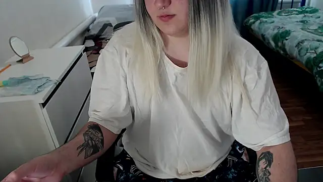 EvaMiron online show from 03/26/26, 10:13