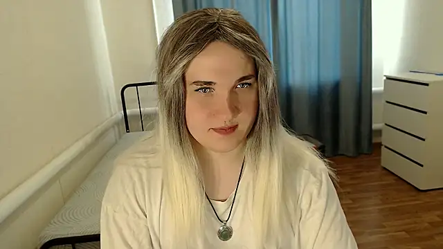 EvaMiron online show from 07/16/26, 06:54