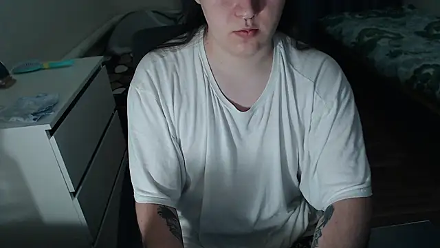 EvaMiron online show from 12/02/25, 12:33