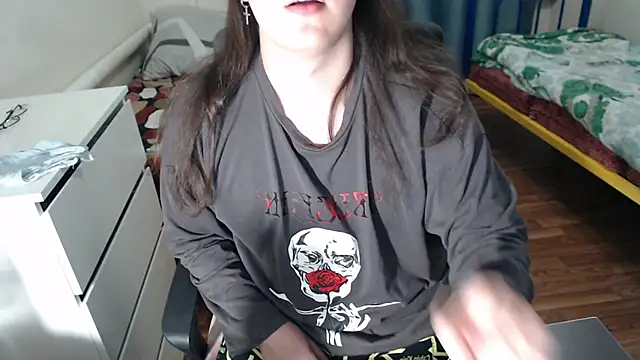 EvaMiron online show from 10/02/25, 09:40