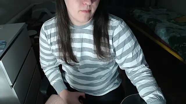 EvaMiron online show from 10/01/25, 04:44