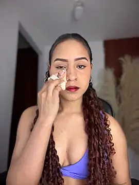 gretta kler1 online show from 11/13/25, 10:24