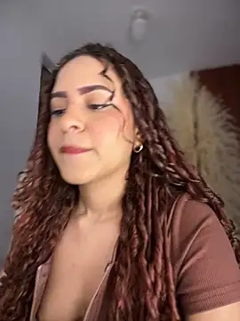 gretta kler1 online show from 02/15/26, 07:24