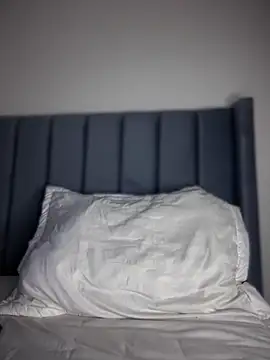 gretta kler1 online show from 11/06/25, 10:14