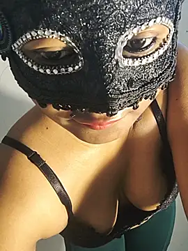 Snapshot of FANTASY_QUEEN_07 chatting on 07/08/26, 02:24 FANTASY QUEEN 07 online show from 07/08/26, 02:24