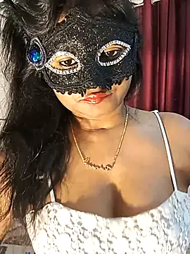 FANTASY QUEEN 07 online show from 11/22/25, 10:47