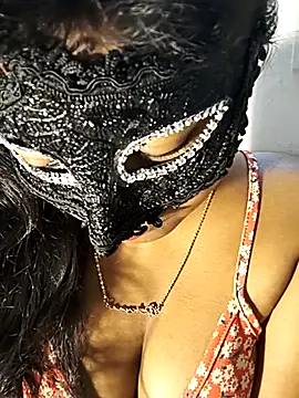 FANTASY QUEEN 07 online show from 11/28/25, 08:58