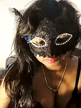 FANTASY QUEEN 07 online show from 11/28/25, 09:04