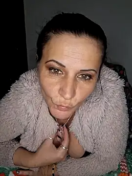 anaaamariaaaa online show from 02/10/26, 06:40