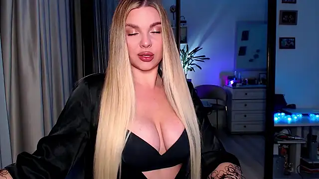 Snapshot of MiaMurMur chatting on 01/08/26, 09:21 MiaMurMur online show from 01/08/26, 09:21