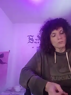 Snapshot of SuccubusTatuada chatting on 03/27/26, 02:29 SuccubusTatuada online show from 03/27/26, 02:29