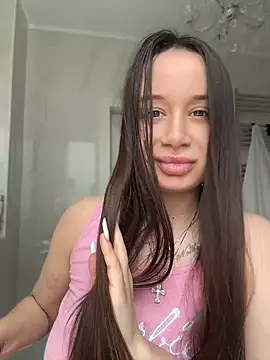 deliaroyal online show from 04/14/26, 09:58