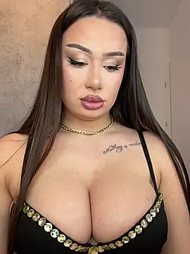 deliaroyal online show from 12/03/25, 01:10