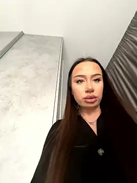 deliaroyal online show from 01/18/26, 01:14