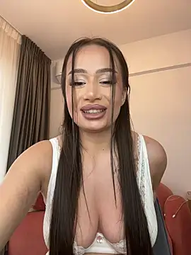 deliaroyal online show from 11/23/25, 01:21