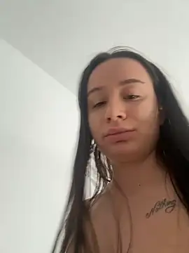 deliaroyal online show from 09/14/25, 12:38