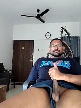 lovbombayduck11 online show from 02/12/26, 10:04