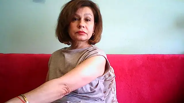 Snapshot of Mat_Elenore chatting on 06/07/26, 08:08 Mat Elenore online show from 06/07/26, 08:08