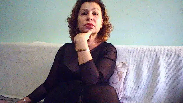 Mat Elenore online show from 10/31/25, 06:43