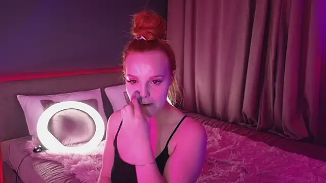KristiRosee online show from 02/07/25, 11:12