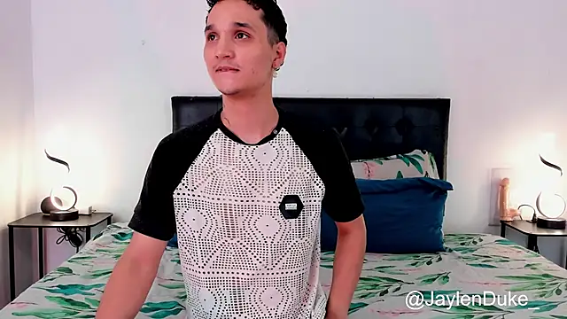 Snapshot of jaylen_and_duke chatting on 12/02/25, 11:12 jaylen and duke online show from 12/02/25, 11:12