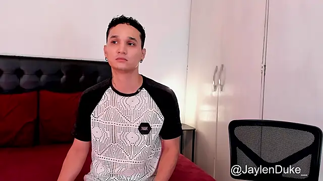 Snapshot of jaylen_and_duke chatting on 02/17/26, 11:07 jaylen and duke online show from 02/17/26, 11:07