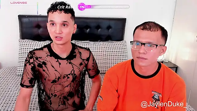 Snapshot of jaylen_and_duke chatting on 07/16/26, 11:07 jaylen and duke online show from 07/16/26, 11:07