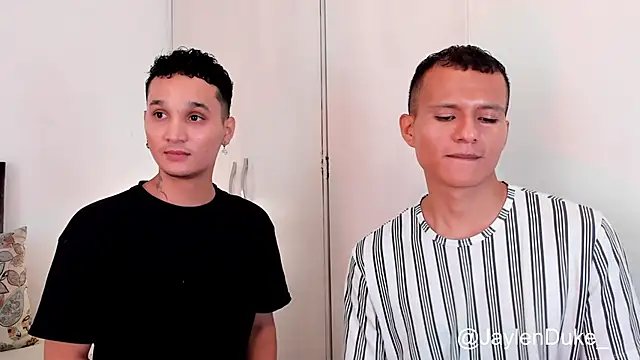 Snapshot of jaylen_and_duke chatting on 02/05/26, 11:17 jaylen and duke online show from 02/05/26, 11:17