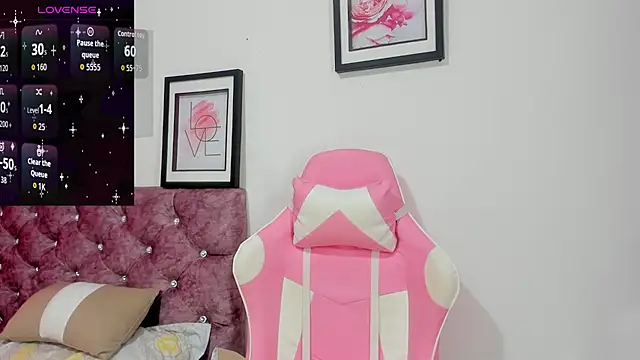 Snapshot of ashliekitty__011 chatting on 01/15/26, 01:31 ashliekitty 011 online show from 01/15/26, 01:31