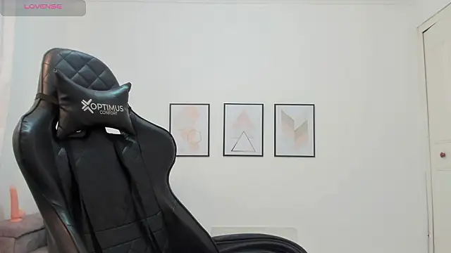 natalia curvy1 online show from 03/26/26, 05:44