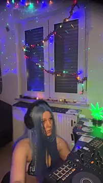 kinkygirl420x online show from 12/19/25, 07:27