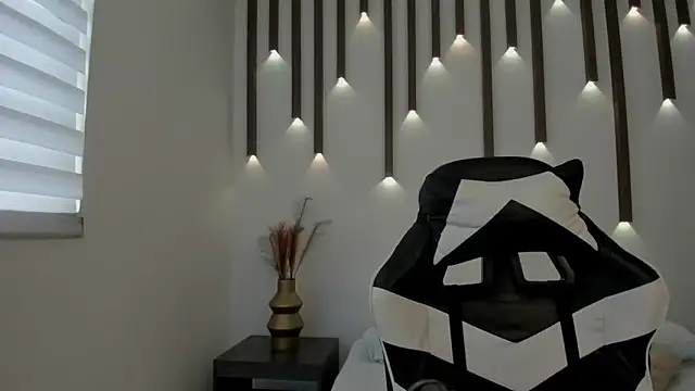 megan cooper28 online show from 11/13/25, 07:07