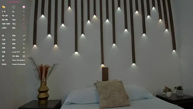 megan cooper28 online show from 11/18/25, 07:17