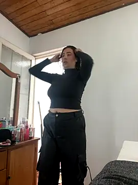 amapola bell online show from 12/02/25, 11:56