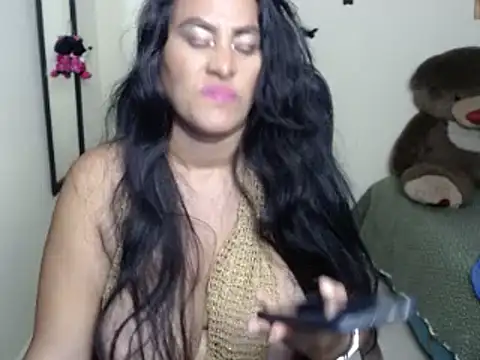 Snapshot of Debora_1_2_3 chatting on 02/15/25, 02:15 Debora 1 2 3 online show from 02/15/25, 02:15