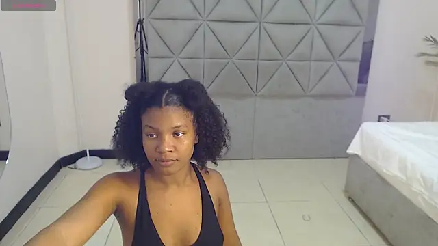 genesis moretz online show from 04/21/26, 07:37