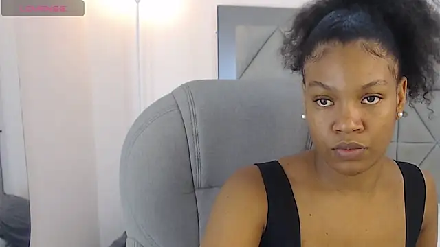 genesis moretz online show from 04/14/26, 03:11